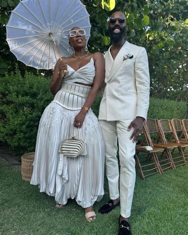 Aisha Hinds – Biography, Husband, Movies & TV Series, Is She Gay?